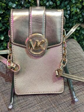Michael Kors Iridescent Gold Crossbody Phone Bag NEW WITHOUT TAGS